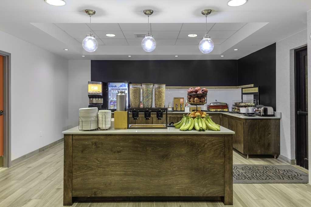 Hampton Inn Sarasota I-75 Bee Ridge Restaurant photo